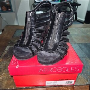Aerosols Pearl Plush Wedges Black Size 7 1/2M